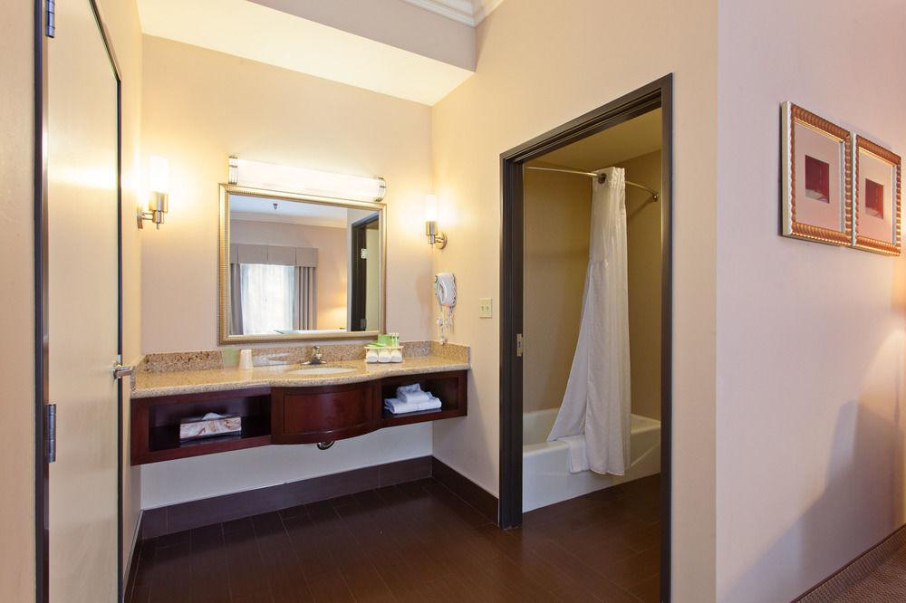 Holiday Inn Express Hotel & Suites Twentynine Palms By Ihg Exterior foto