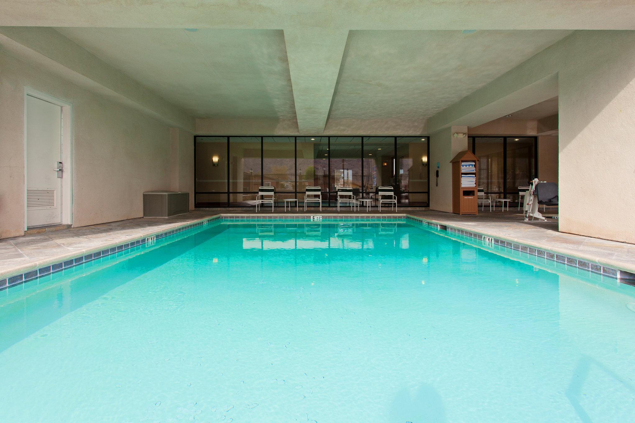 Holiday Inn Express Hotel & Suites Twentynine Palms By Ihg Exterior foto
