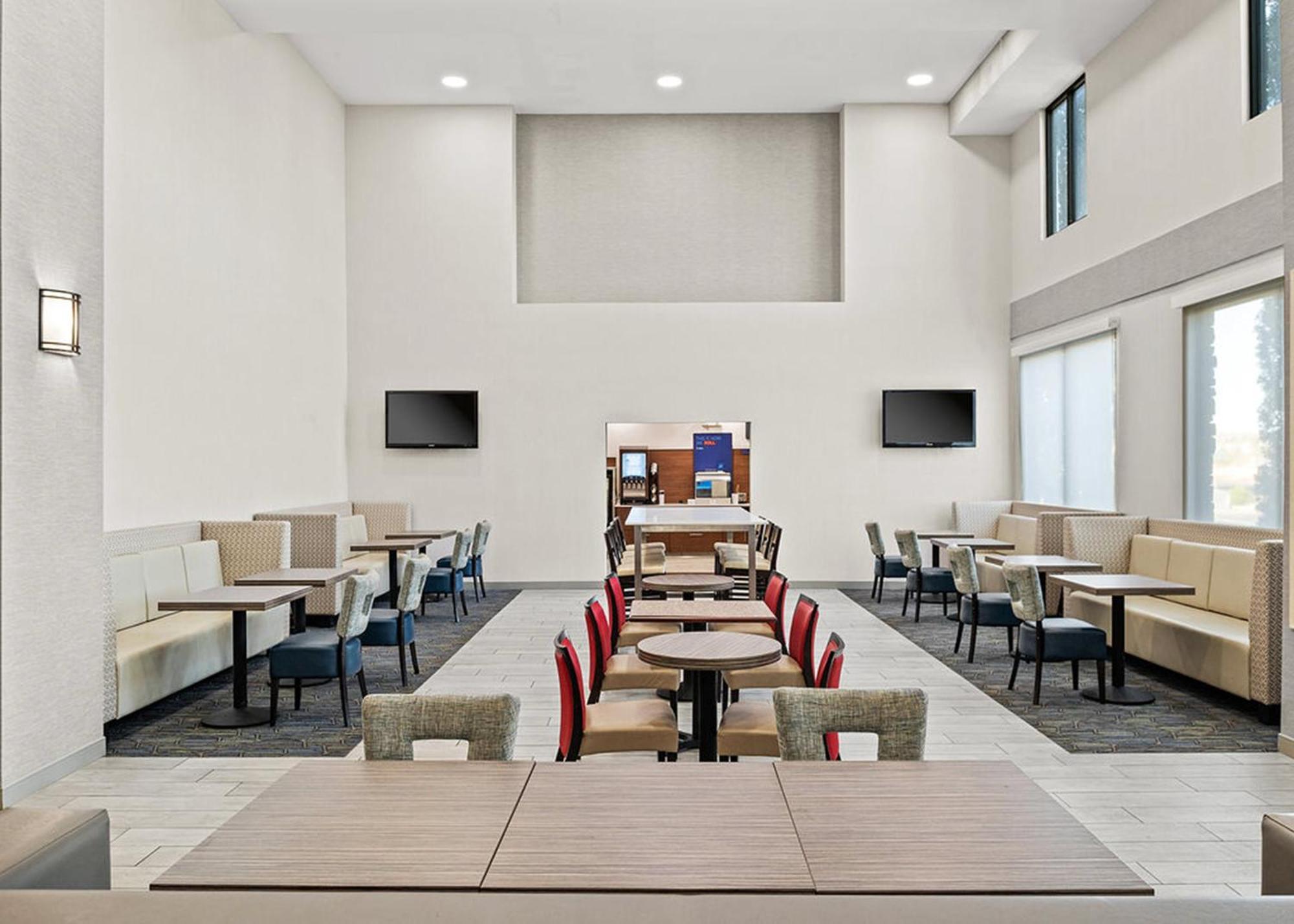Holiday Inn Express Hotel & Suites Twentynine Palms By Ihg Exterior foto